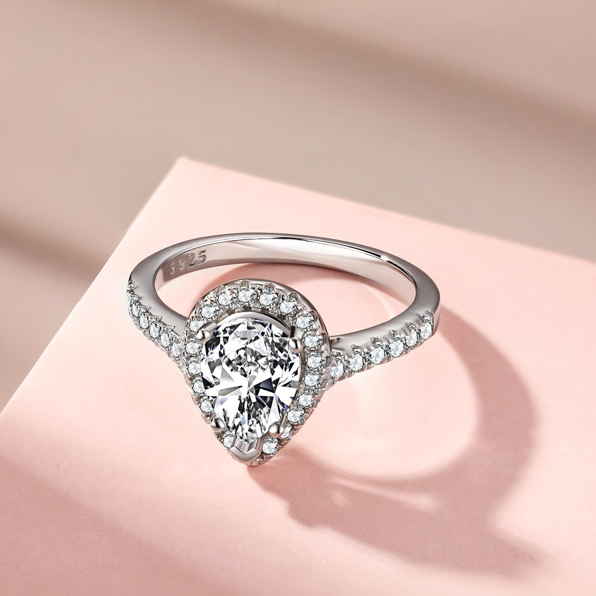 Pear Cut Vintage Diamond ring