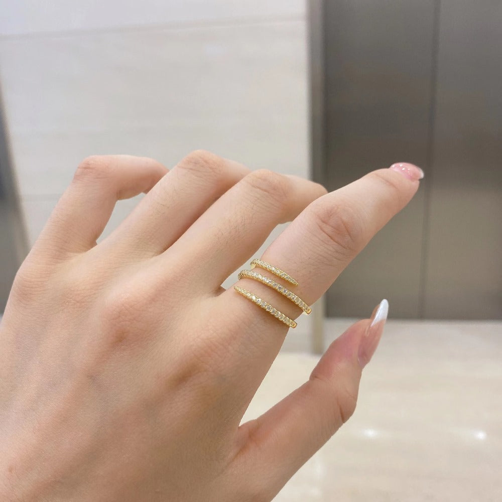 Twilight Spiral Diamond Gold Ring