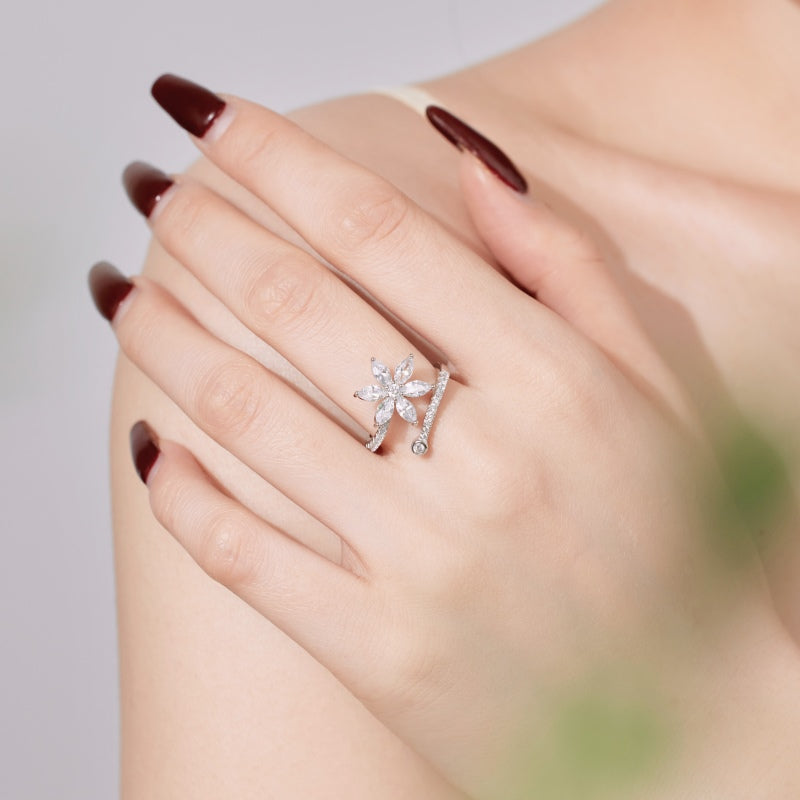 Stellar Spark Silver Ring