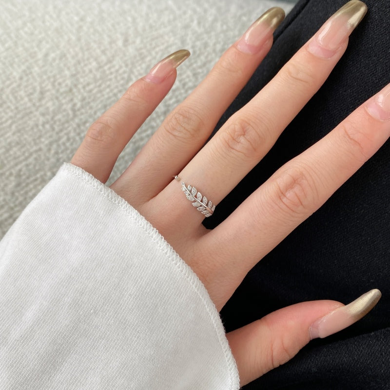 Adjustable Laurel Wreath Ring