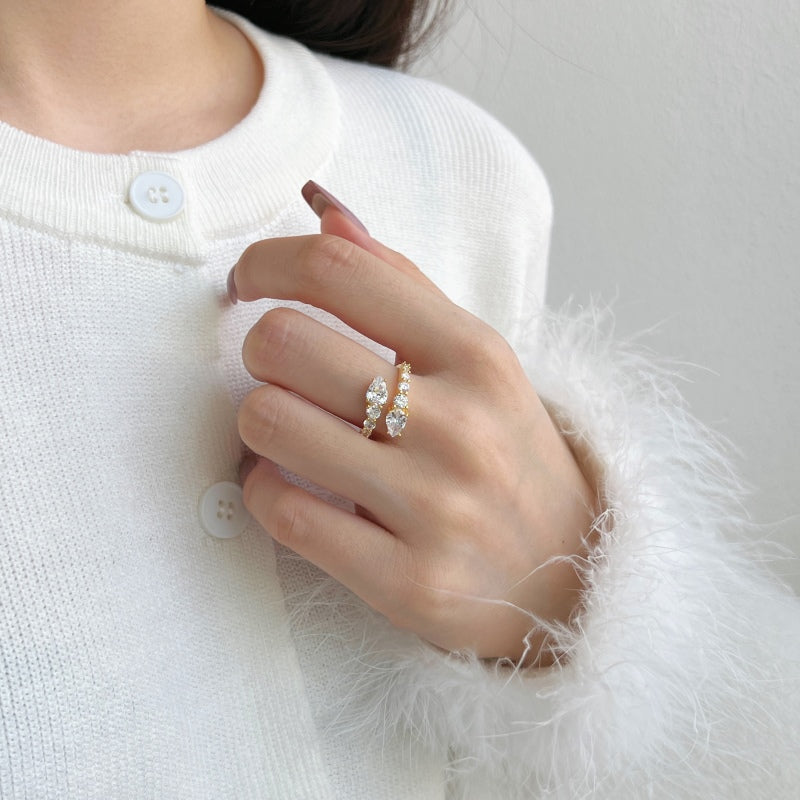 Ethereal Viper Gold Ring